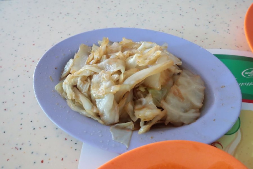 Braised cabbage
